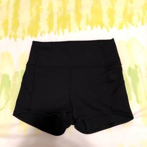 Lululemon everlux spandex short (size 6) like new